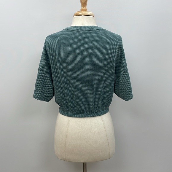 Aerie Offline Ribbed Knit Short Sleeve Crewneck Crop Shirt Teal Small - Picture 5 of 7